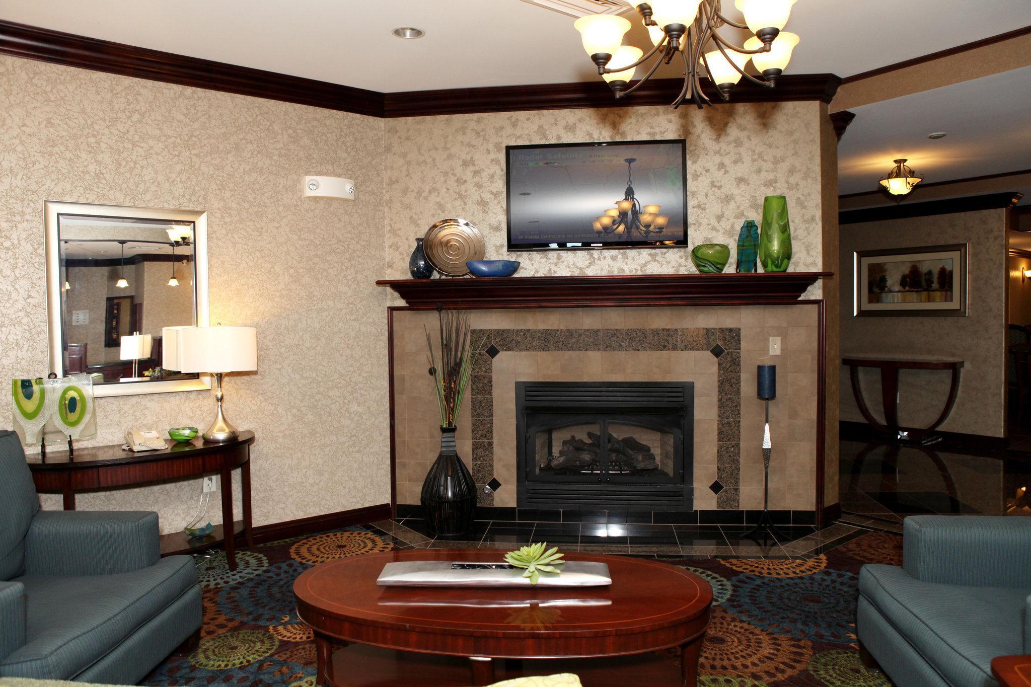 Holiday Inn Express And Suites Springfield Medical District By Ihg Εξωτερικό φωτογραφία