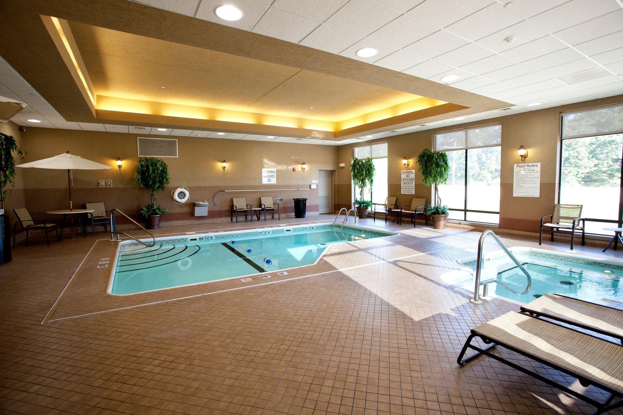 Holiday Inn Express And Suites Springfield Medical District By Ihg Εξωτερικό φωτογραφία