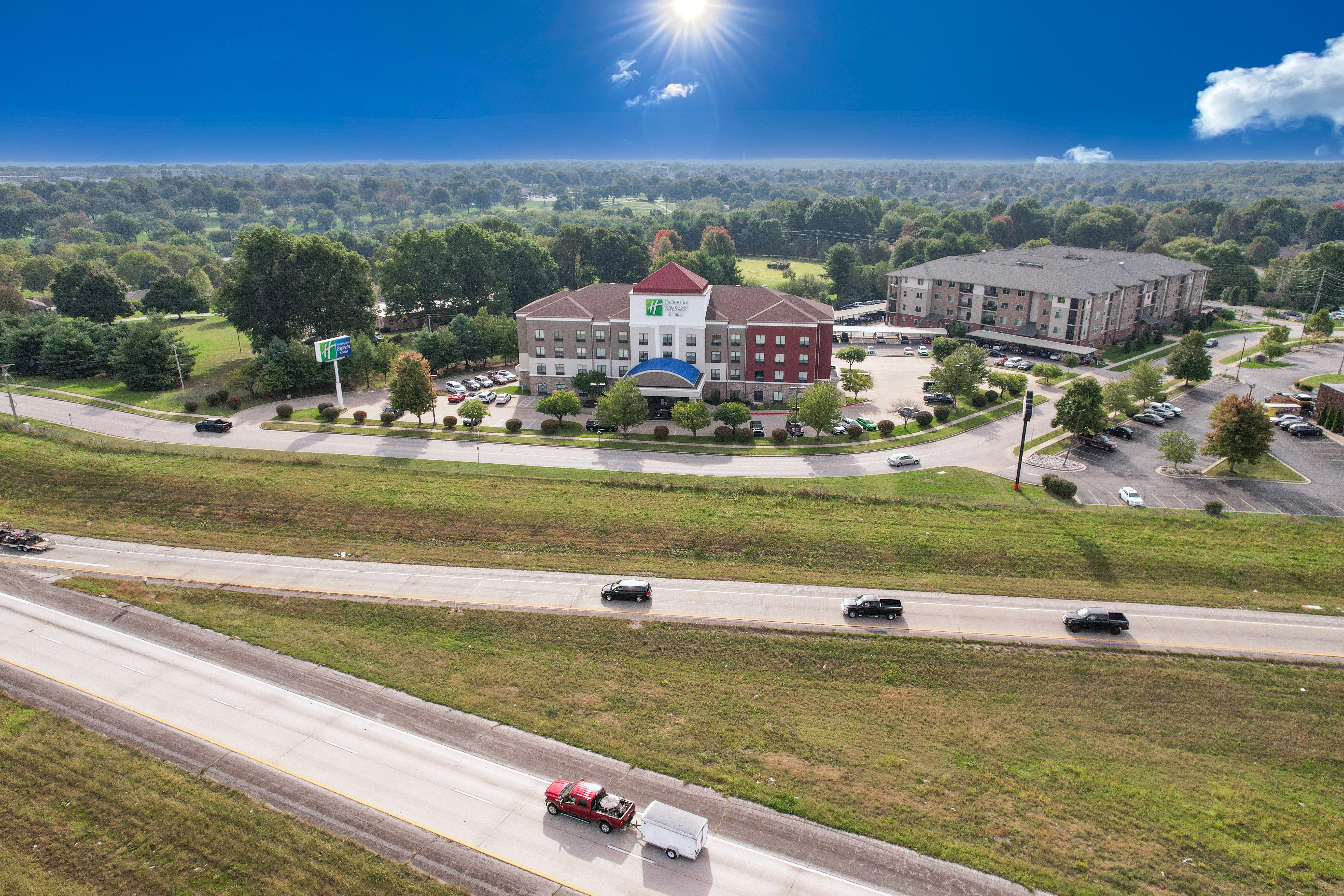 Holiday Inn Express And Suites Springfield Medical District By Ihg Εξωτερικό φωτογραφία